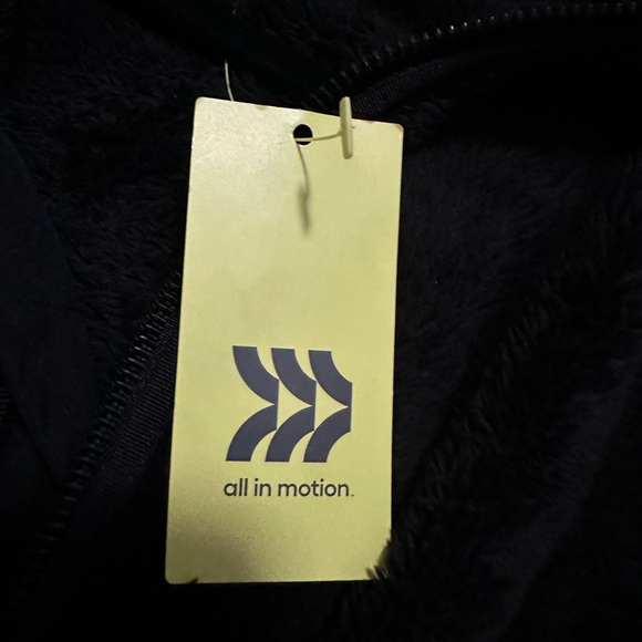 NWT All in Motion Cozy Black Fleece Pullover - Picture 8 of 9
